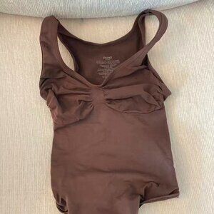 Skims Sculpt Scoop Neck Throng Bodysuit Cocao (Never Worn)
